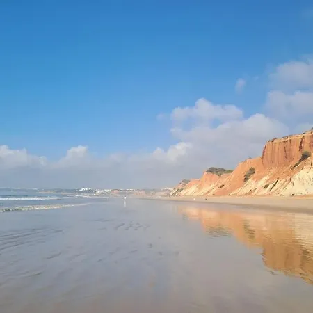 Da Falesia, O Estudio Da Aldeia Acoteias 알부페이라